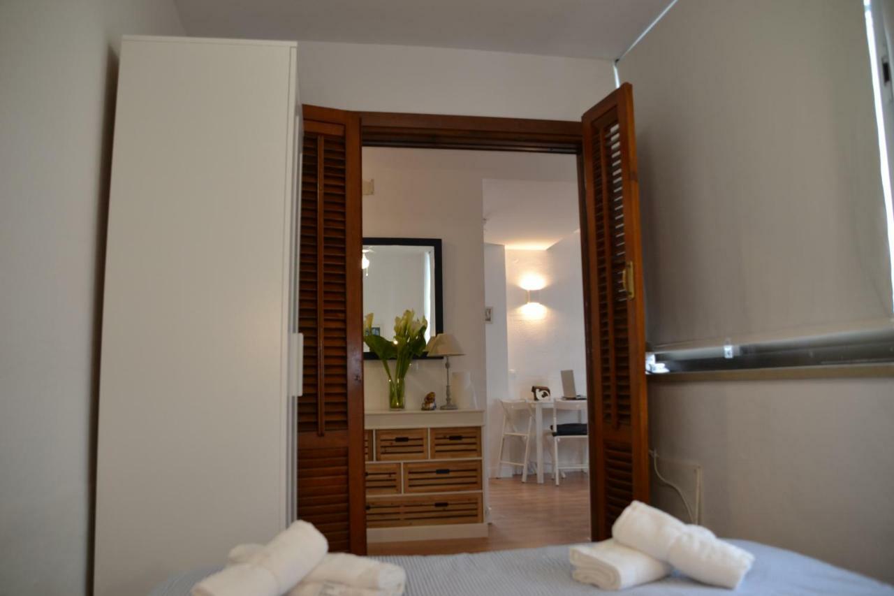 Duquesa Puerto Apartment มานิลบา ภายนอก รูปภาพ